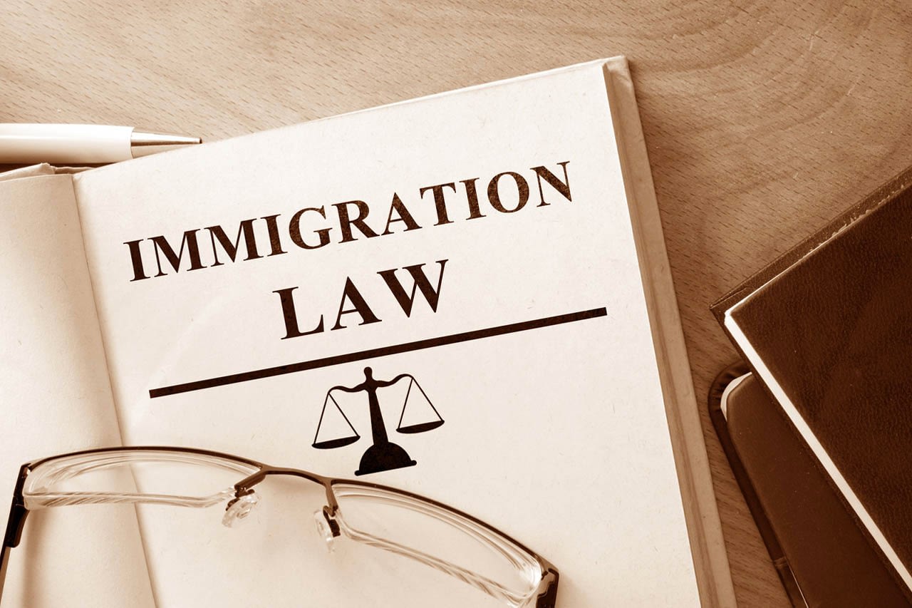 Read more about the article 4 Things to Know Before You Hire an Immigration Attorney